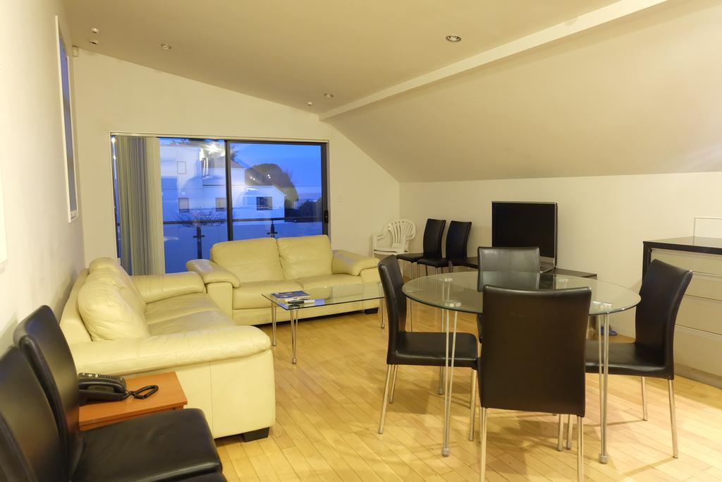 Beachlife Apartments Крайстчерч Екстер'єр фото